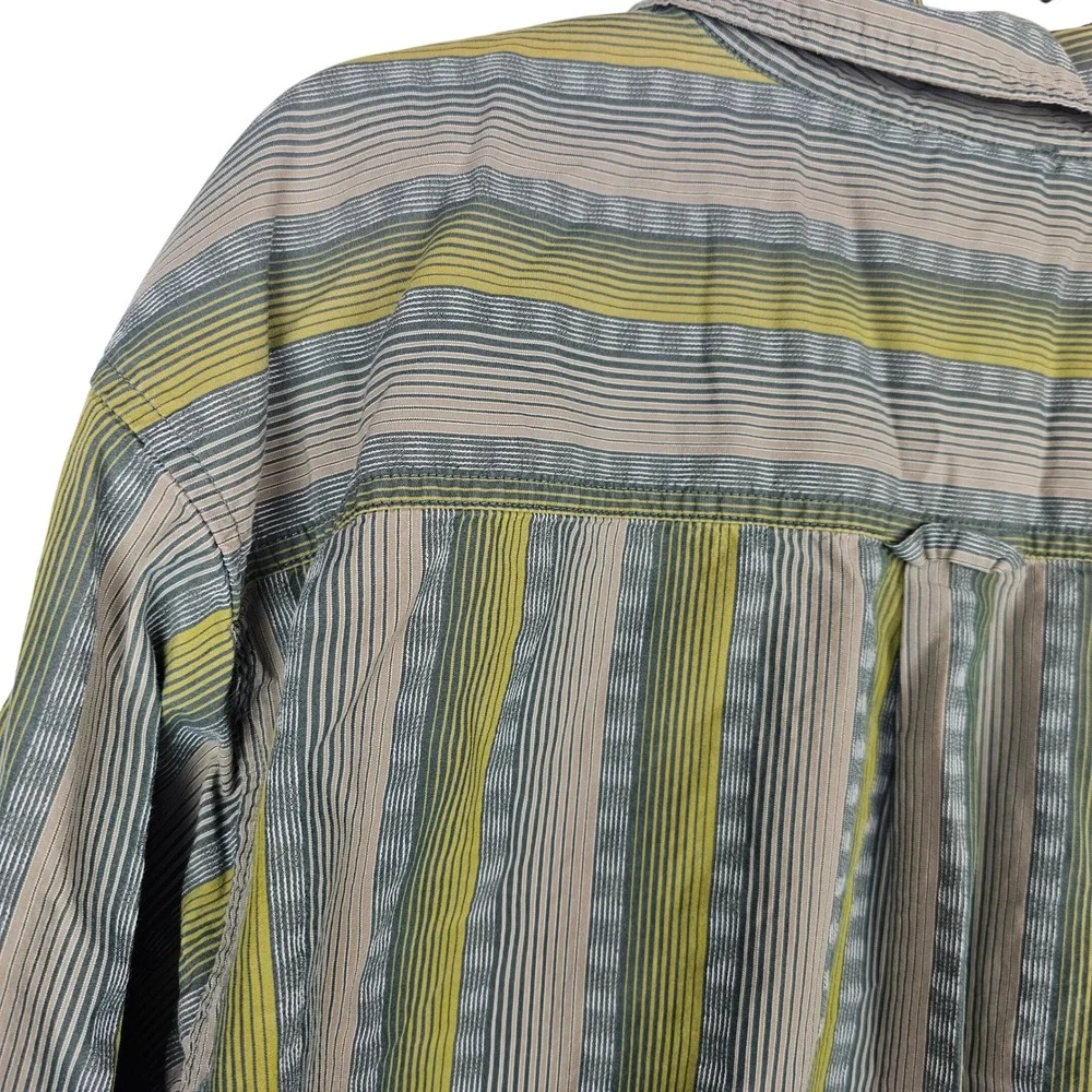 The North Face A5 Series Men's XL Green Striped Long Sleeve Button Up Shirt